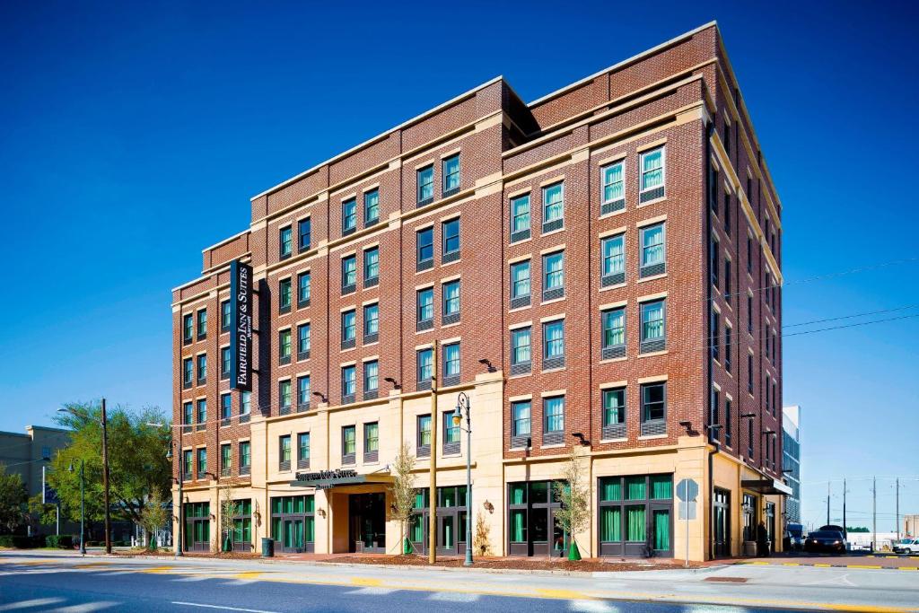 Fairfield Inn & Suites by Marriott Savannah Downtown Historic District, photo 3