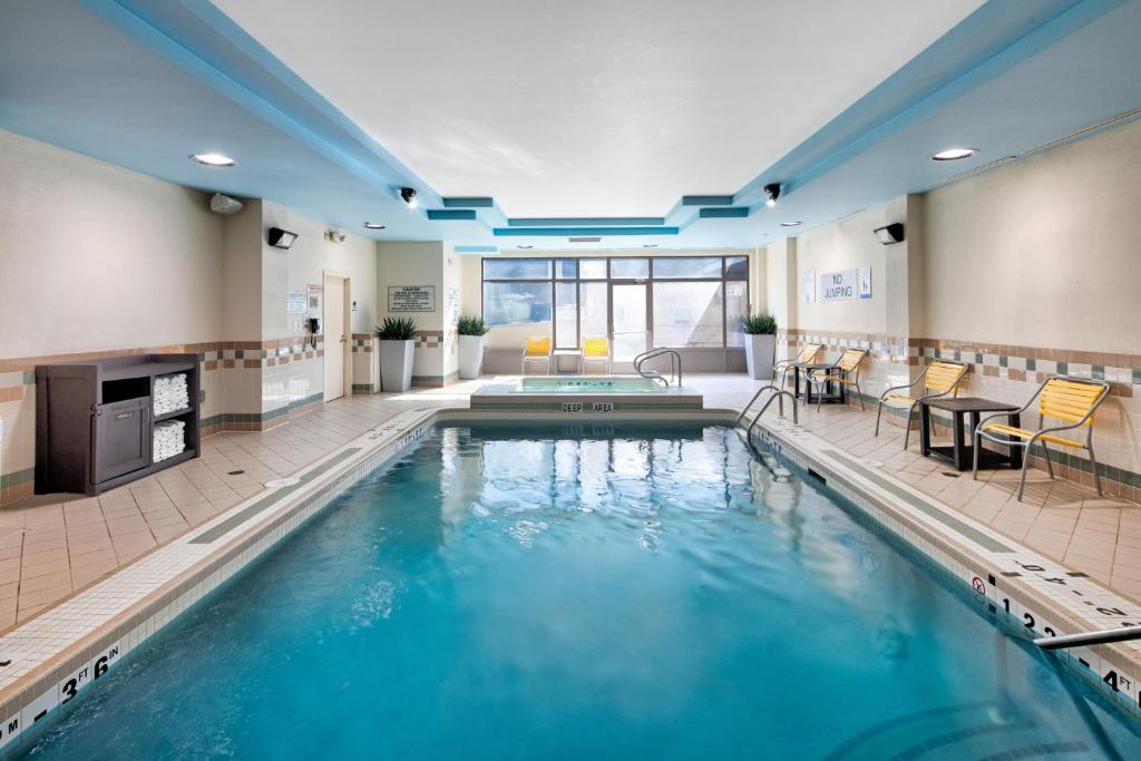Fairfield Inn & Suites by Marriott Toronto Airport, photo 4