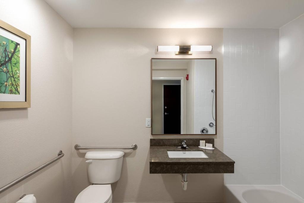 Fairfield Inn and Suites Savannah Airport, photo 3