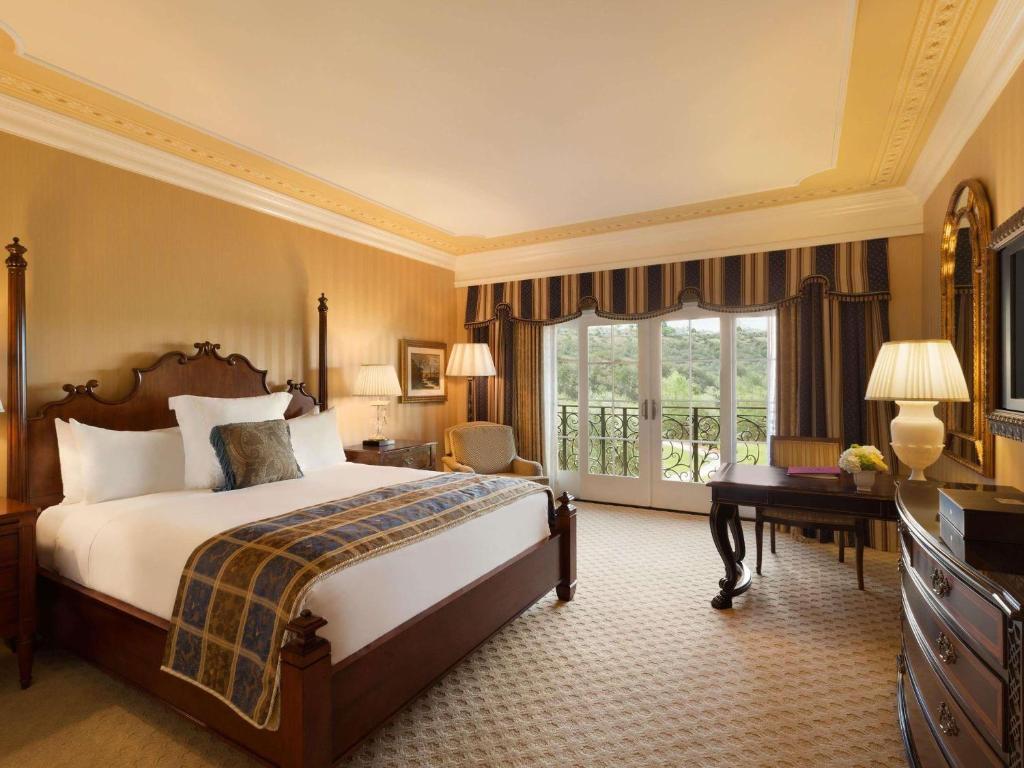 Fairmont Grand Del Mar Resort, photo 2