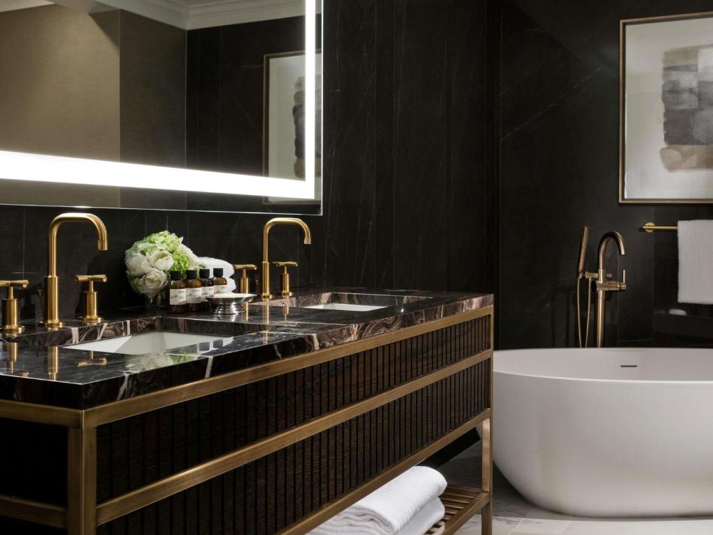Fairmont Hotel Vancouver, photo 3