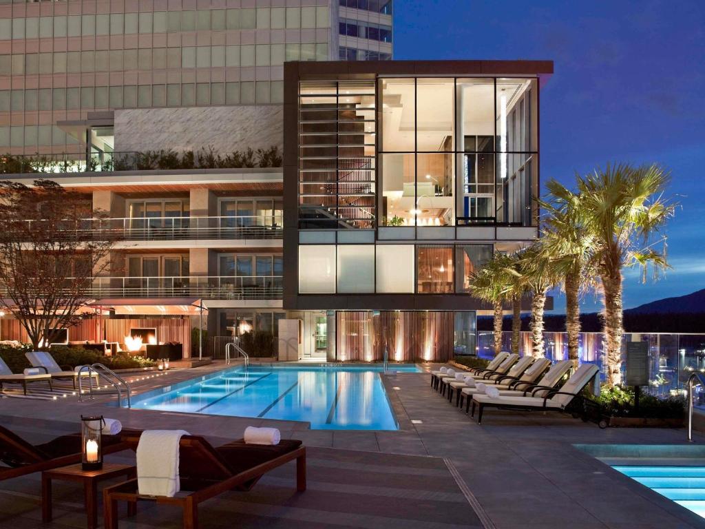 Fairmont Pacific Rim, photo 3