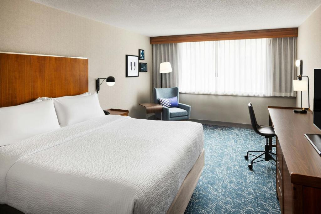 Four Points by Sheraton Halifax, photo 2