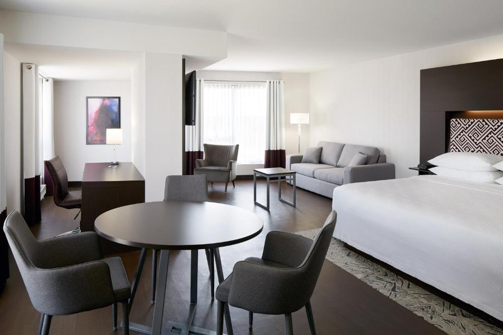 Four Points by Sheraton Lévis Convention Centre, photo 2