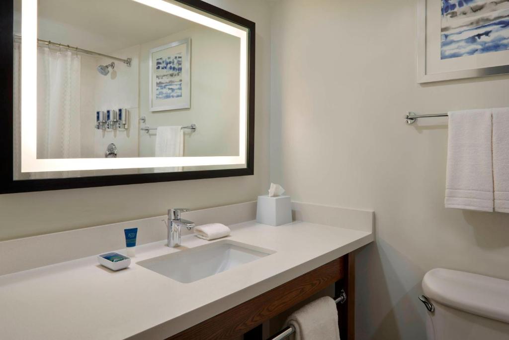 Four Points by Sheraton Toronto Airport, photo 3