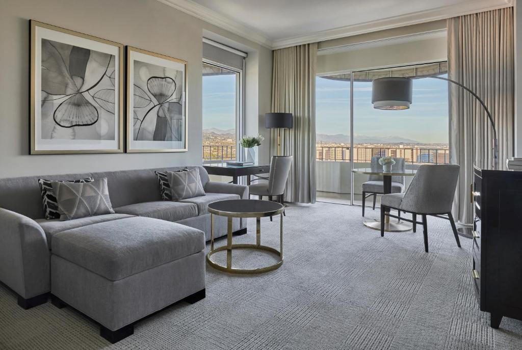 Four Seasons Hotel Los Angeles at Beverly Hills, photo 3