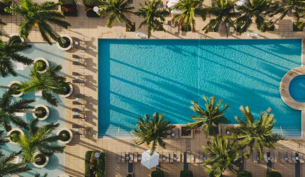 Four Seasons Hotel Miami, photo 1