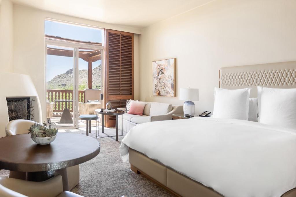 Four Seasons Resort Scottsdale at Troon North, photo 2