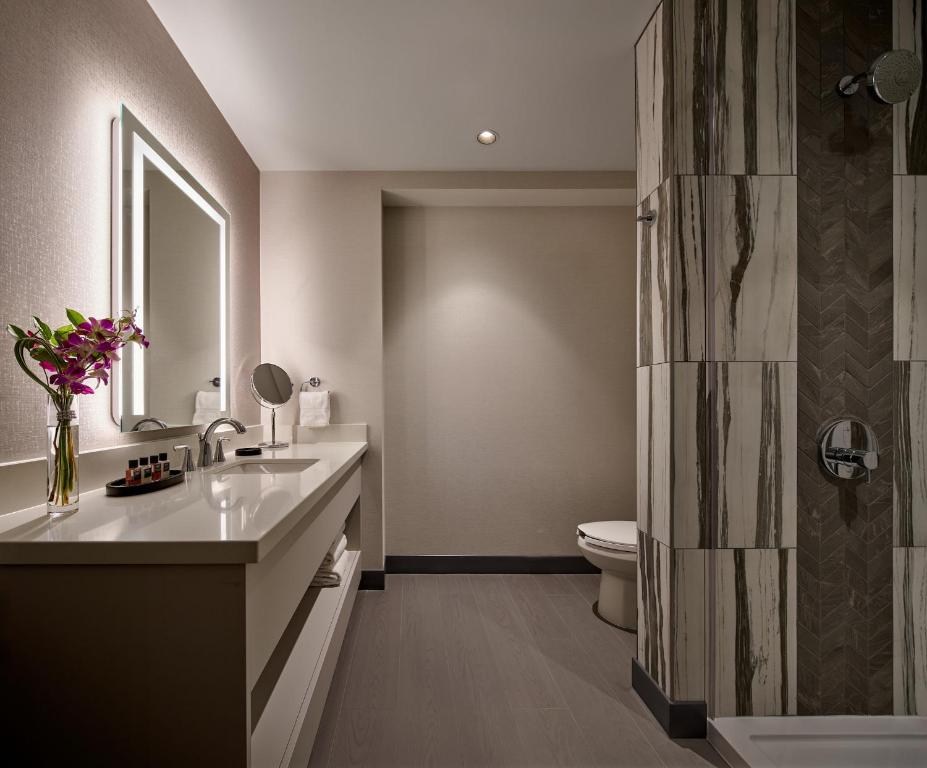 Great Canadian Casino Resort Toronto, photo 3