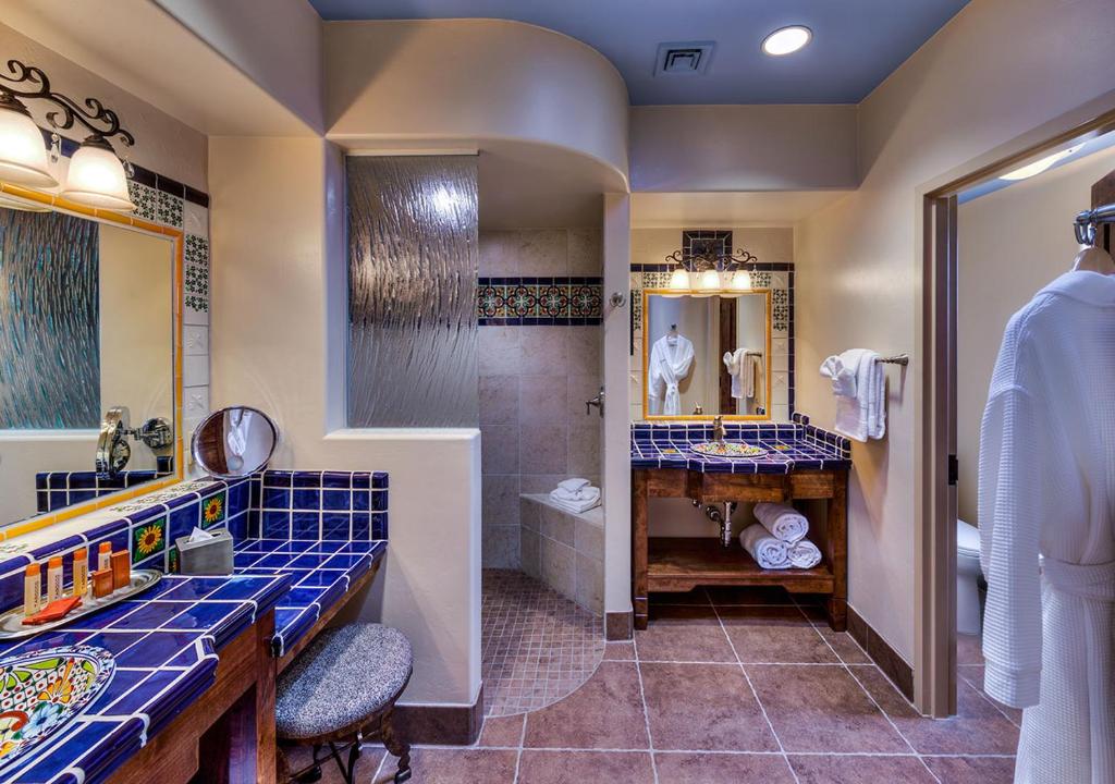 Hacienda del Sol Guest Ranch Resort, photo 3