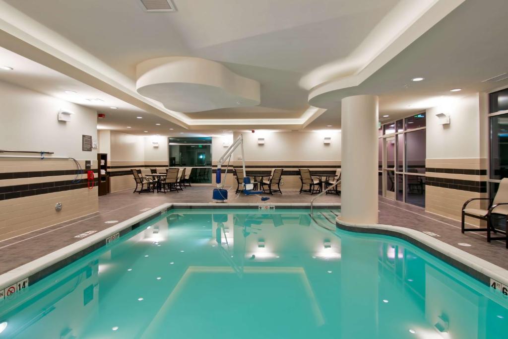 Hampton Inn & Suites Bellevue Downtown/Seattle, photo 4