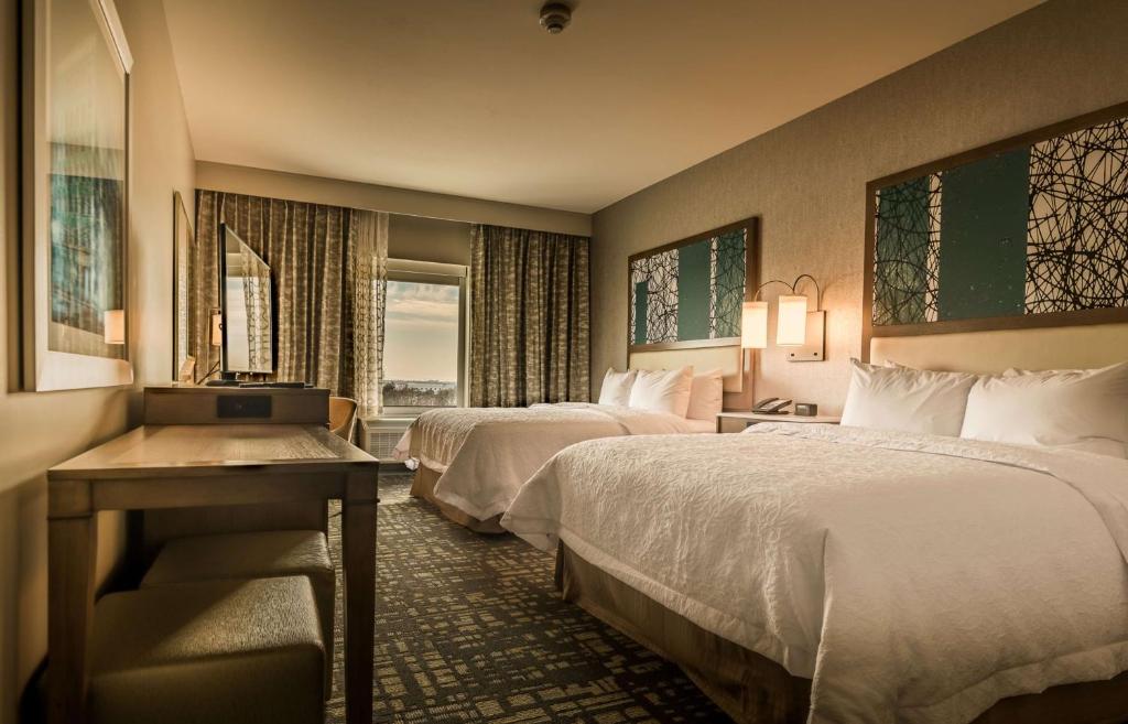 Hampton Inn & Suites Dallas-The Colony, photo 2