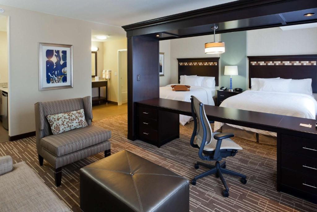 Hampton Inn & Suites Denver/Airport - Gateway Park, photo 2