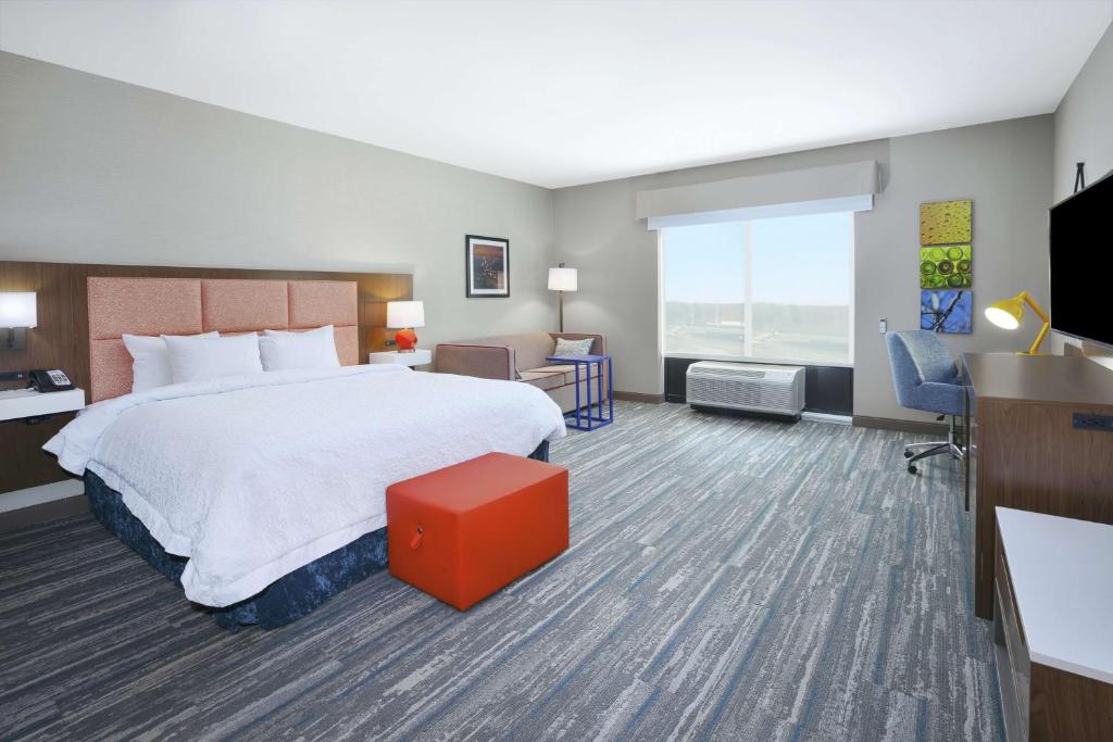 Hampton Inn & Suites Grandville Grand Rapids South, photo 2