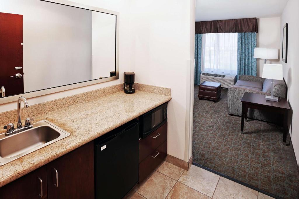 Hampton Inn & Suites Liberal, photo 3