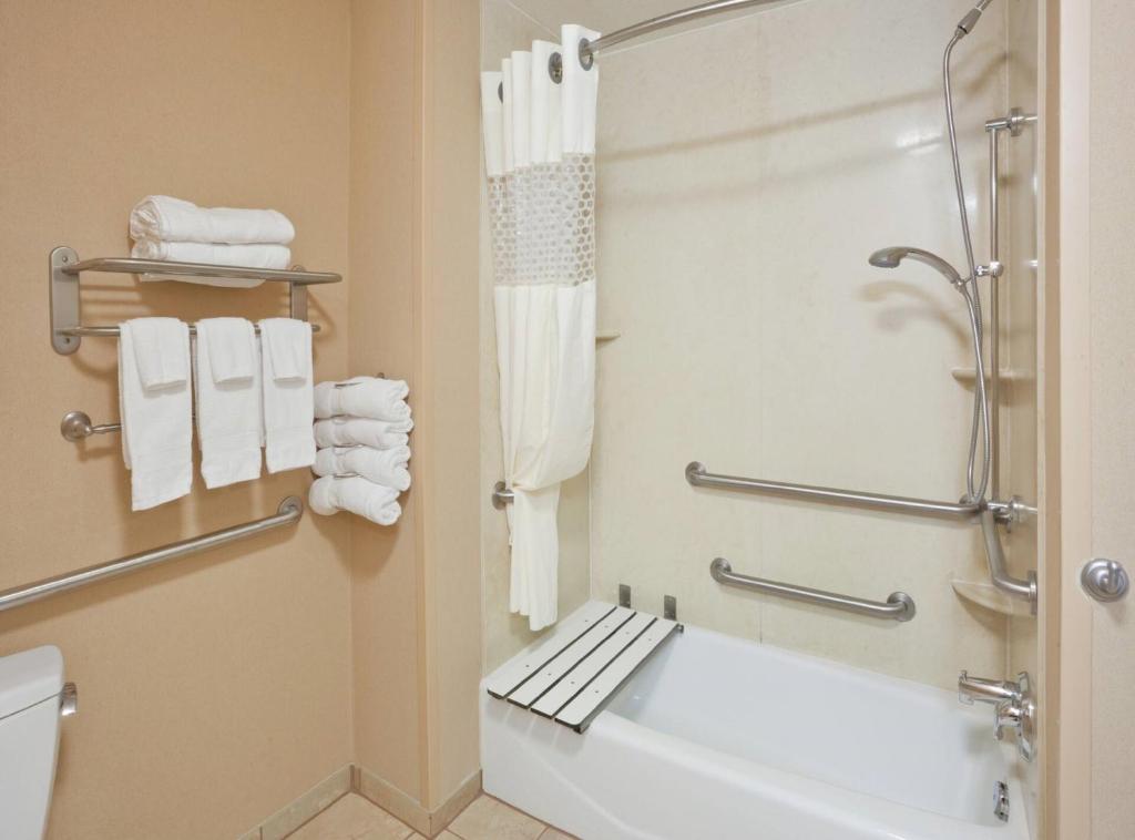 Hampton Inn by Hilton Kingston, photo 3