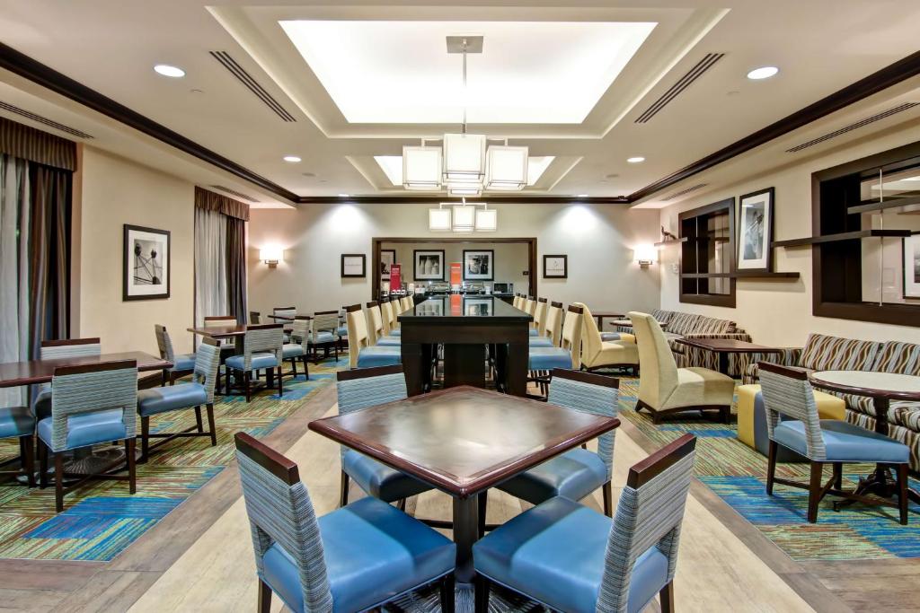 Hampton Inn by Hilton Toronto Airport Corporate Centre, photo 4