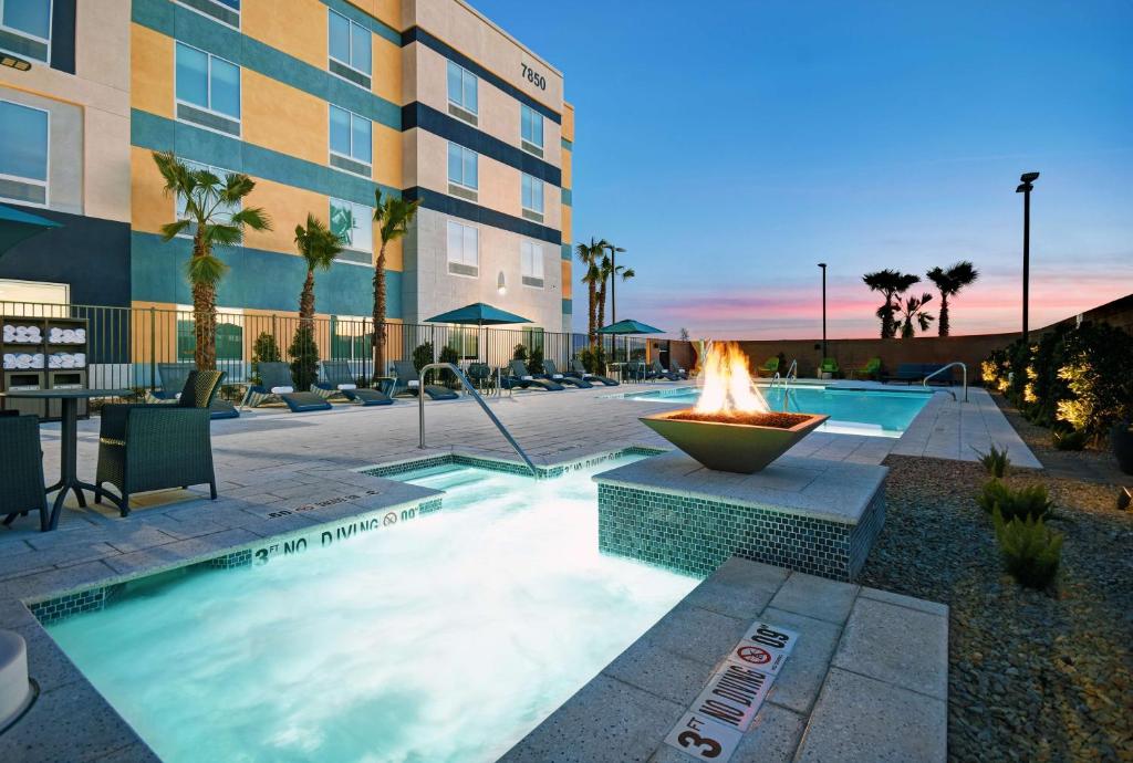 Hampton Inn Las Vegas Strip South, NV 89123, photo 4