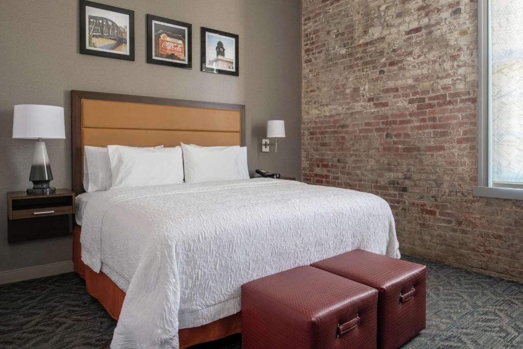 Hampton Inn Petaluma, Ca, photo 2