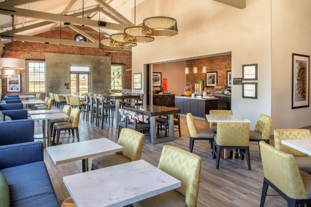 Hampton Inn Petaluma, Ca, photo 4