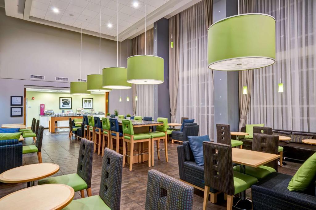 Hampton Inn Sarasota/Bradenton Airport, photo 3