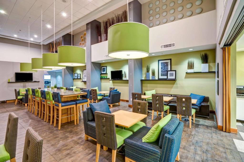 Hampton Inn Sarasota/Bradenton Airport, photo 4