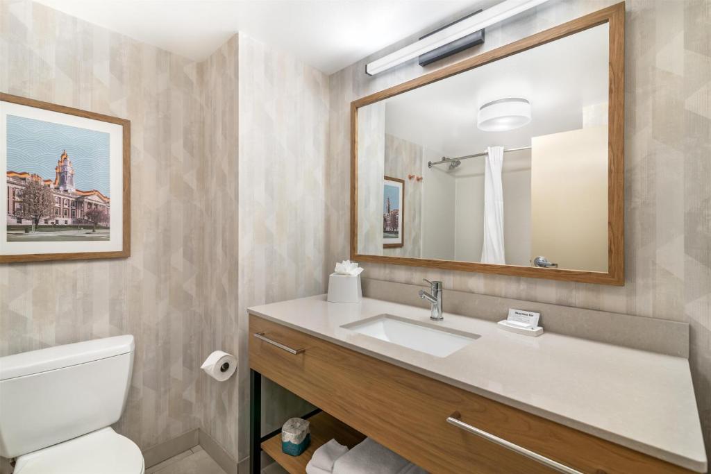 Hampton Inn, photo 3