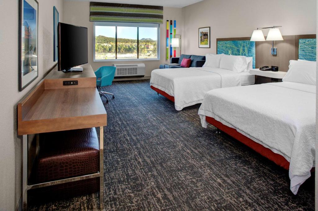 Hampton Inn Suites Flagstaff East, photo 2