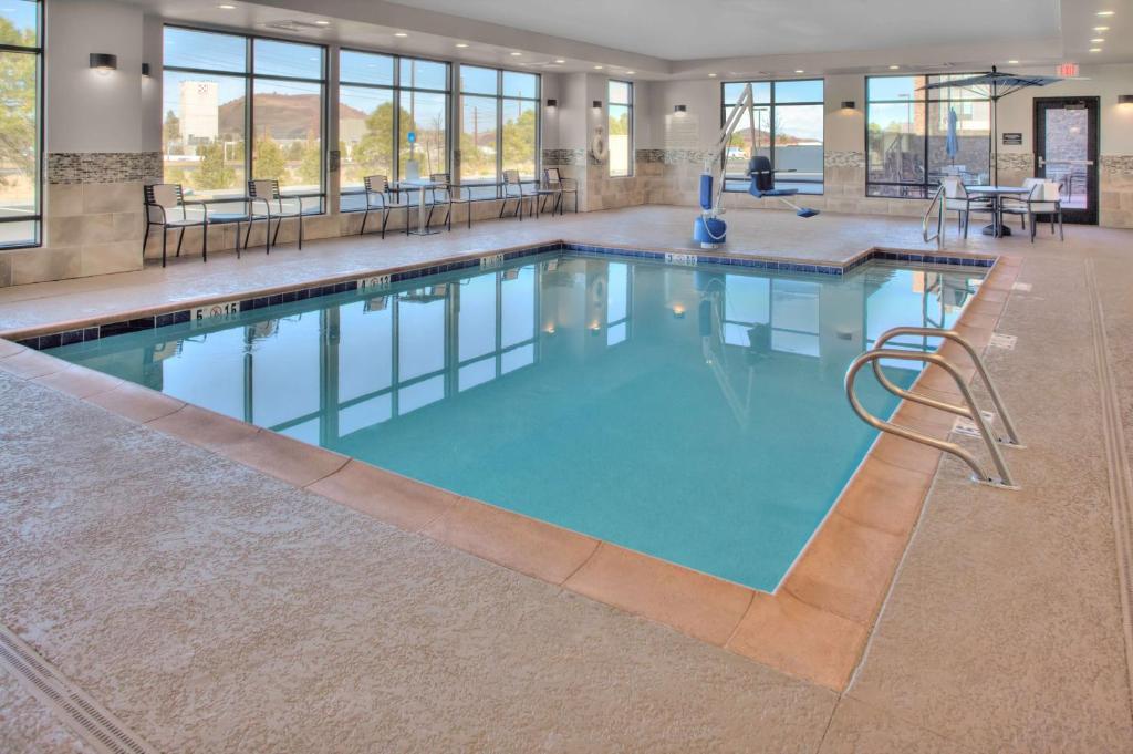 Hampton Inn Suites Flagstaff East, photo 4