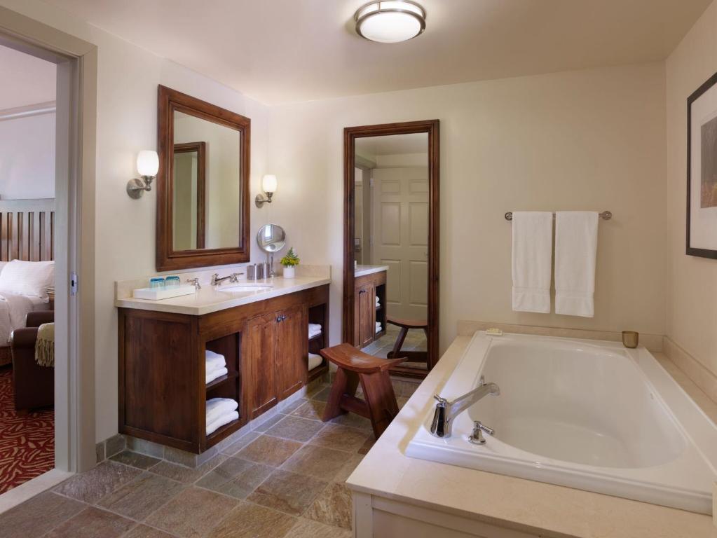 Harvest Inn, photo 2