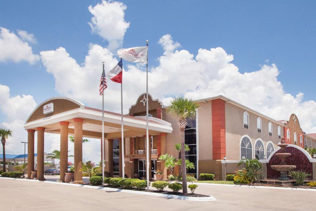 Hawthorne Suites by Wyndham Corpus Christi, photo 1