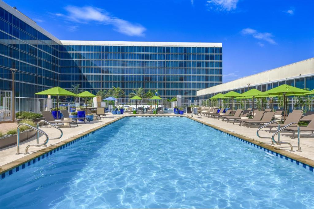Hilton Anaheim, photo 2