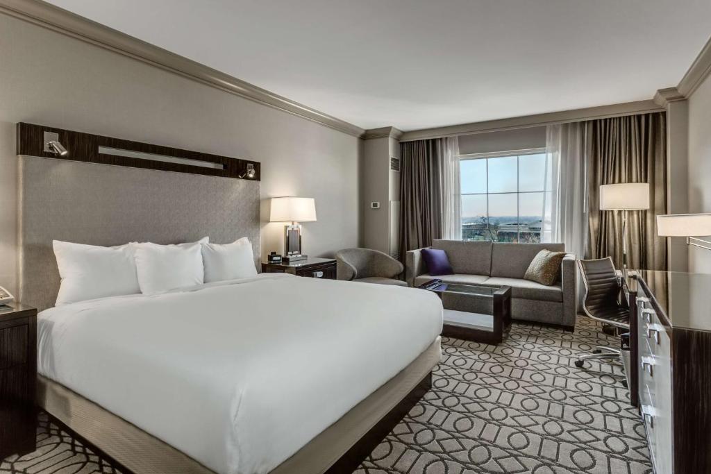 Hilton Columbus at Easton, photo 2