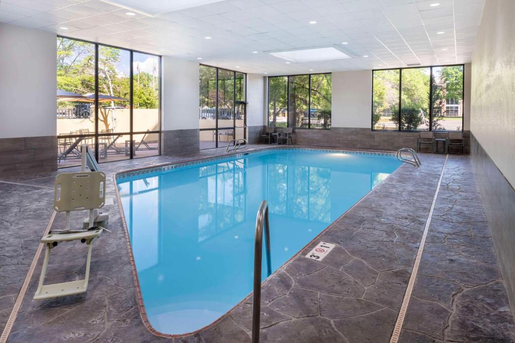 Hilton Fort Collins, photo 4