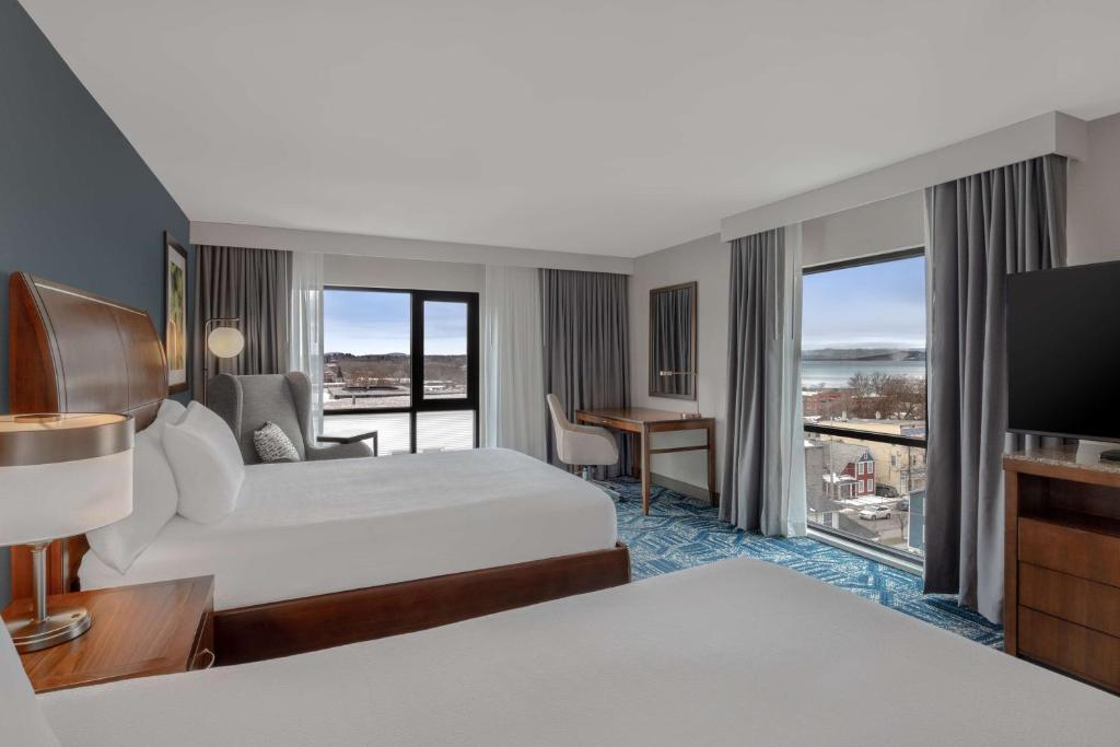 Hilton Garden Inn Burlington Downtown, photo 2