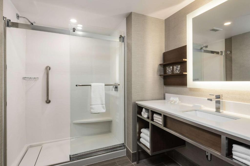Hilton Garden Inn Ottawa Downtown, photo 2