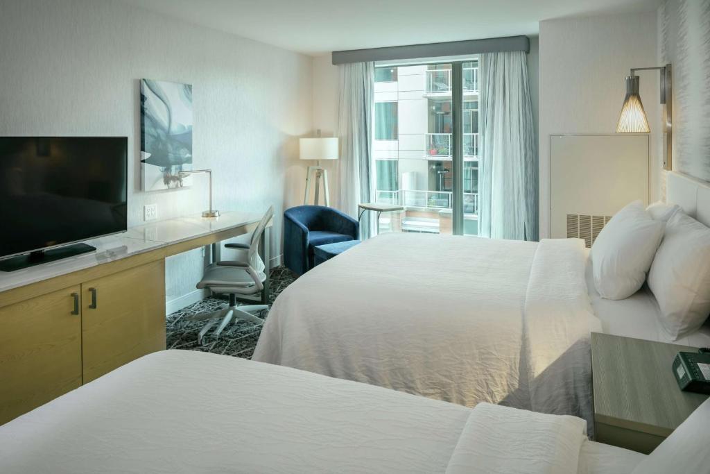 Hilton Garden Inn Seattle Bellevue Downtown, WA, photo 2