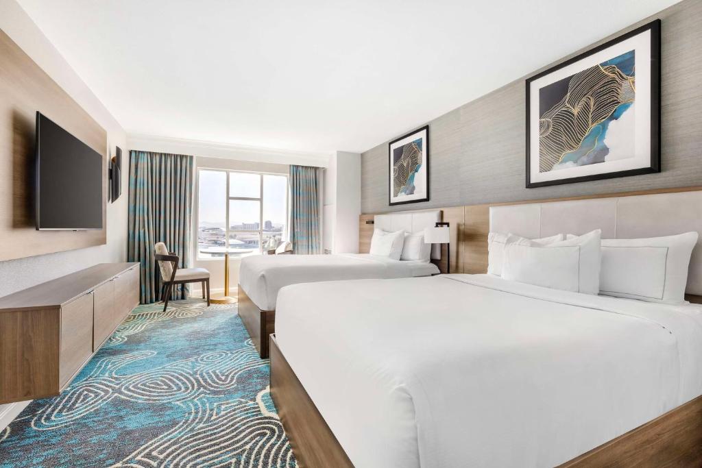 Hilton Grand Vacations on Paradise, photo 2