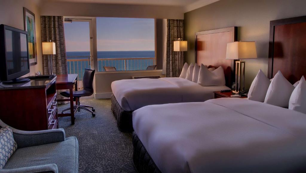 Hilton Pensacola Beach, photo 2