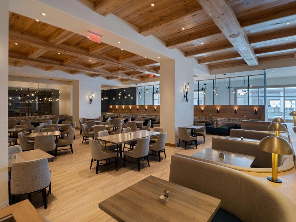 Hilton Pensacola Beach, photo 3
