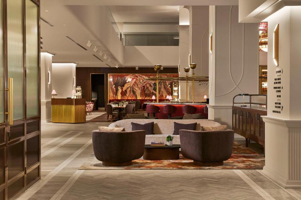 Hilton Toronto, photo 3