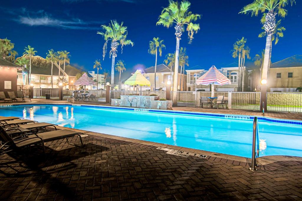 Holiday Inn Express Hotel and Suites South Padre Island by IHG, photo 4