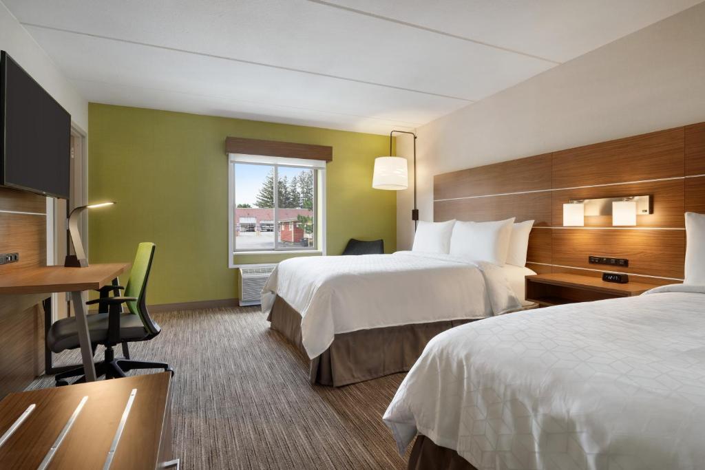 Holiday Inn Express Plattsburgh by IHG, photo 2