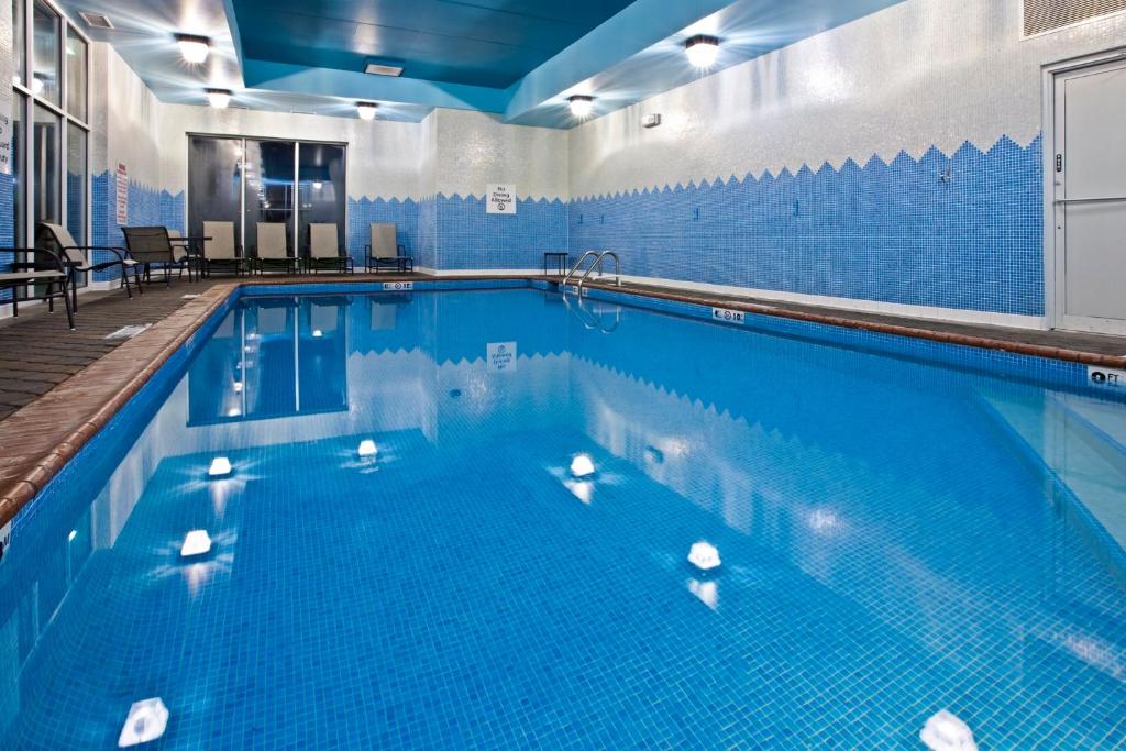 Holiday Inn Louisville Airport South, photo 3
