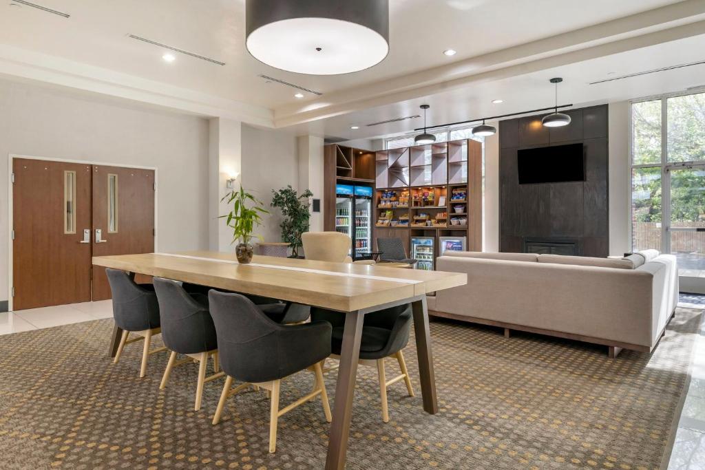 Holiday Inn Louisville Airport South, photo 4