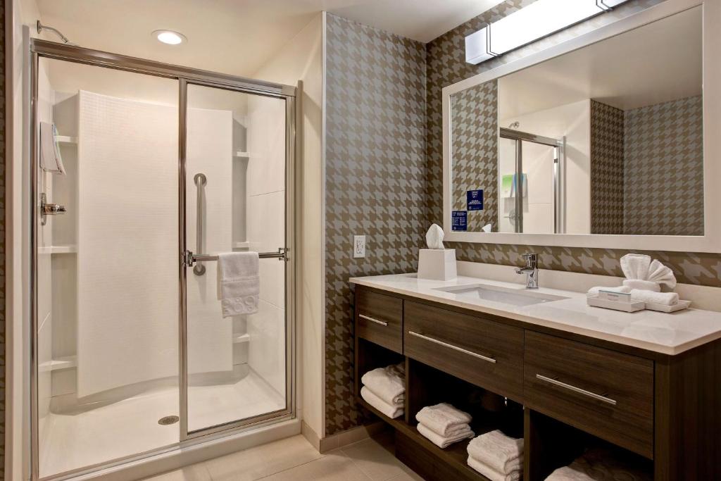 Home2 Suites by Hilton Carmel Indianapolis, photo 3