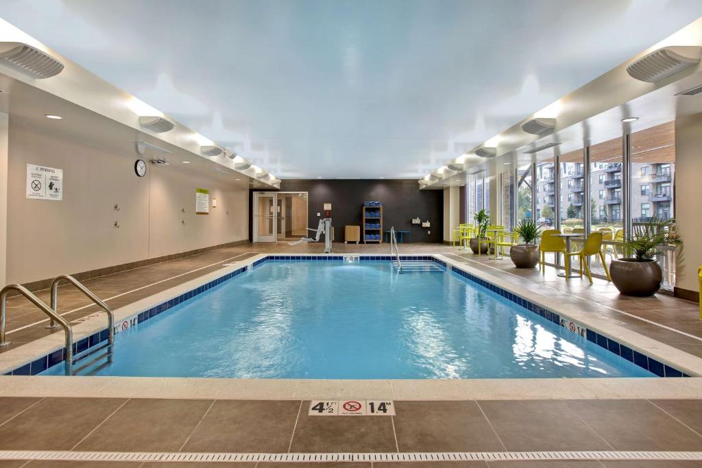 Home2 Suites by Hilton Carmel Indianapolis, photo 4