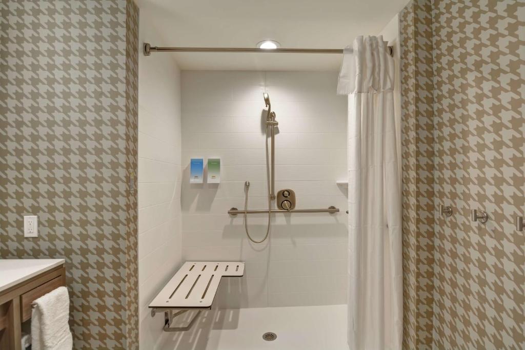 Home2 Suites by Hilton Dayton Vandalia, photo 3
