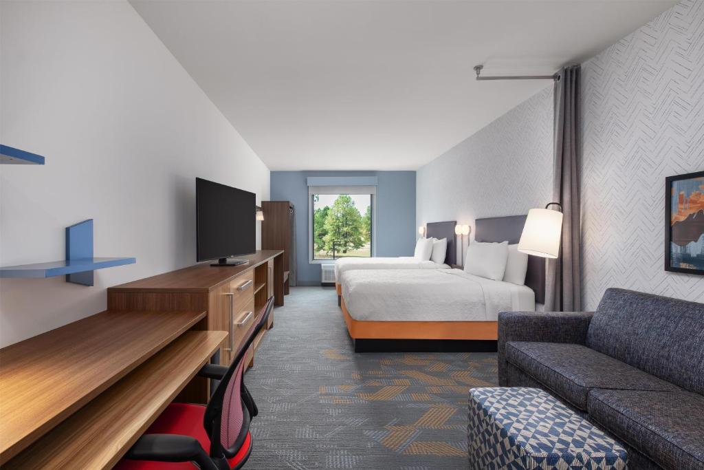 Home2 Suites By Hilton Flagstaff, photo 2