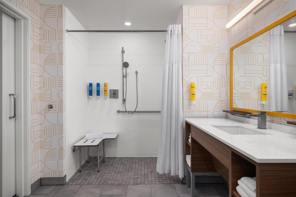 Home2 Suites By Hilton Flagstaff, photo 3